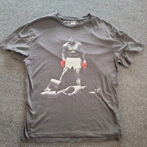 Muhammad Ali Men's Knockout Victory Boxing Gloves Graphic Black T-Shirt XL